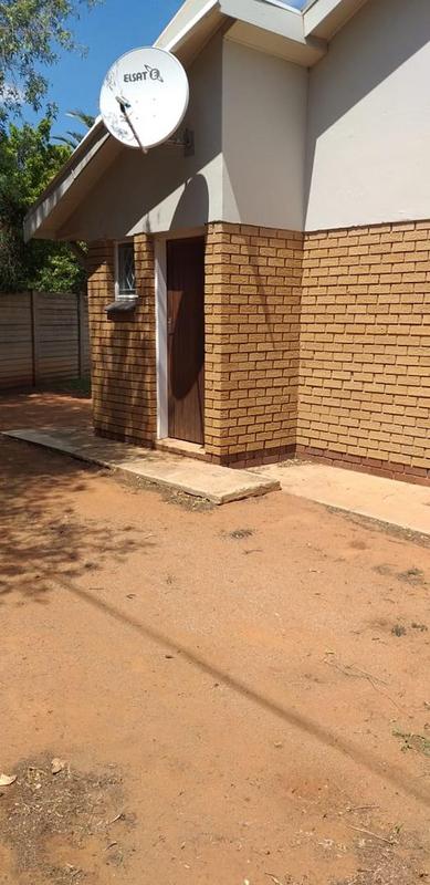 4 Bedroom Property for Sale in Pellissier Free State